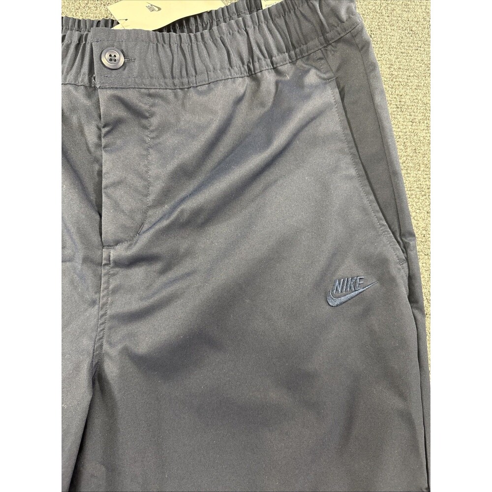 Nike Sportswear Club Chino Pants Men’s Medium Navy Standard Fit Woven NWT $70 - Picture 2 of 12